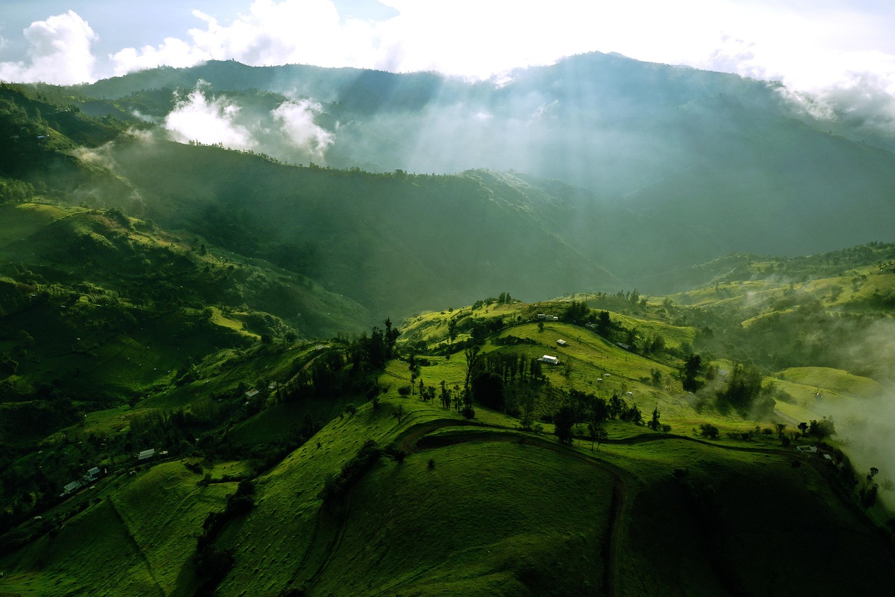 sunrise mountain clouds inspiration